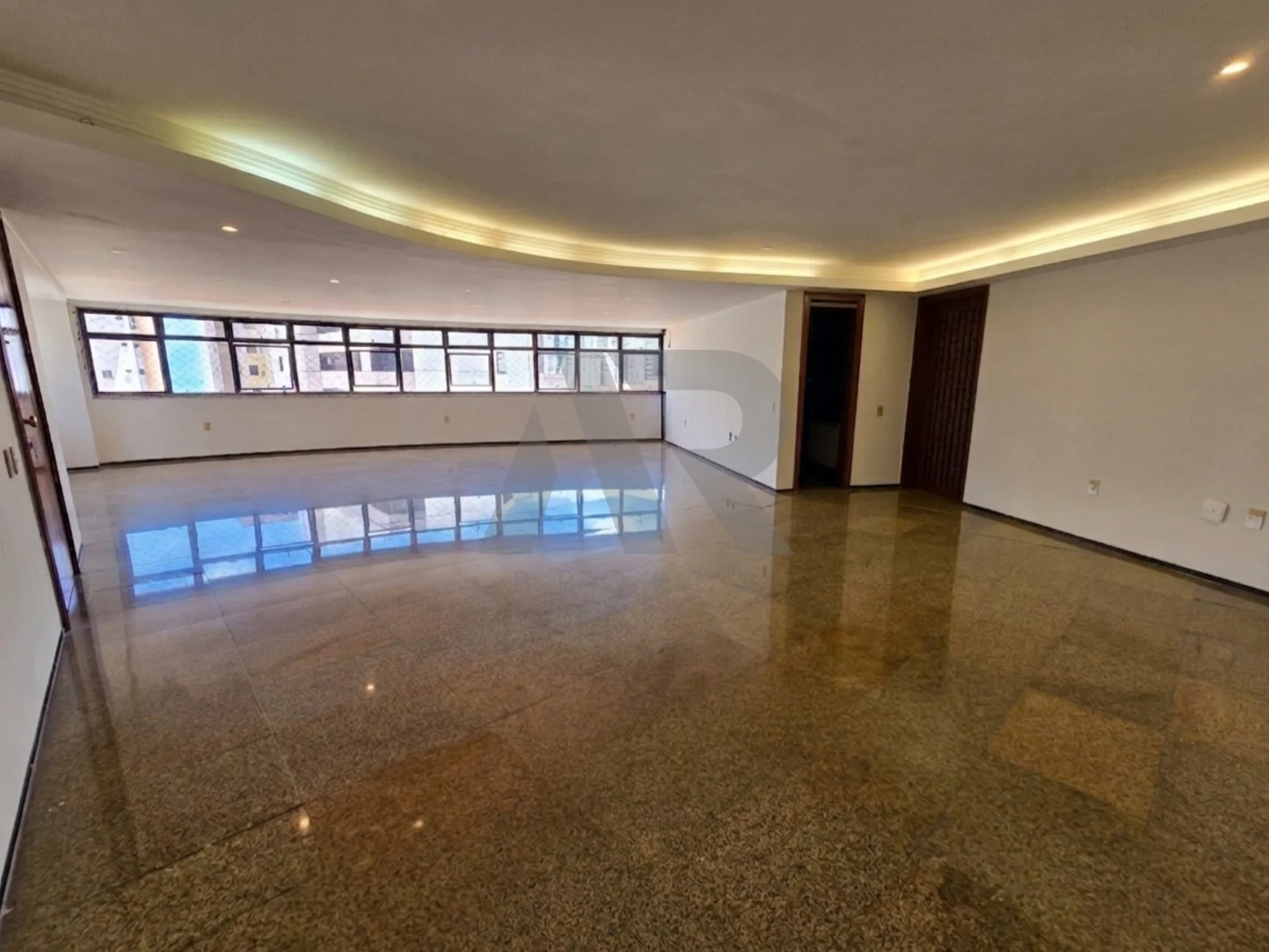 Ed. Sintra, 210,95m², 4 quartos (3 Suítes), Meireles, Fortaleza/CE