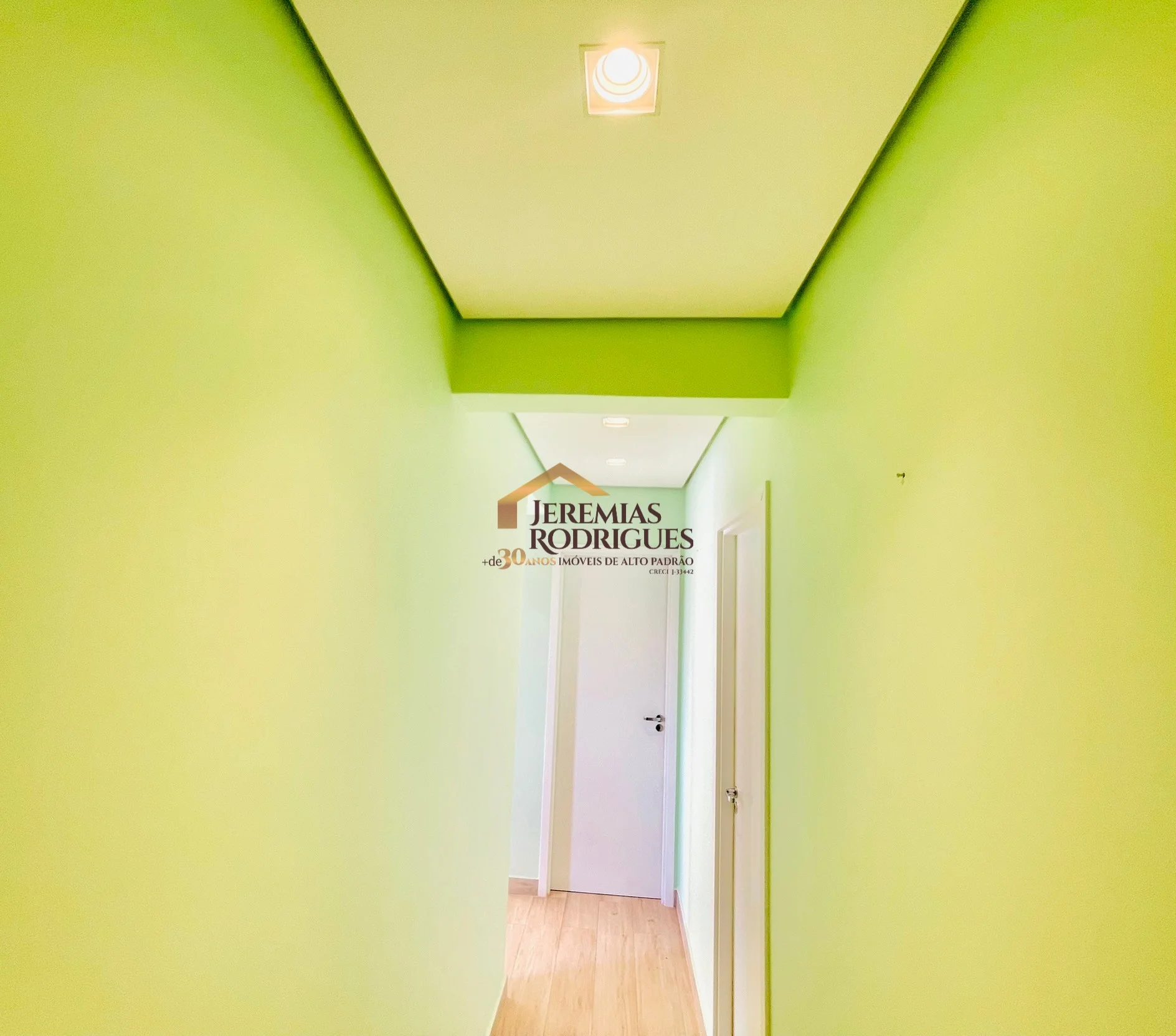 Apartamento para locação e venda Porteira fechada no Edifício Vert Residence em Taubaté/SP.