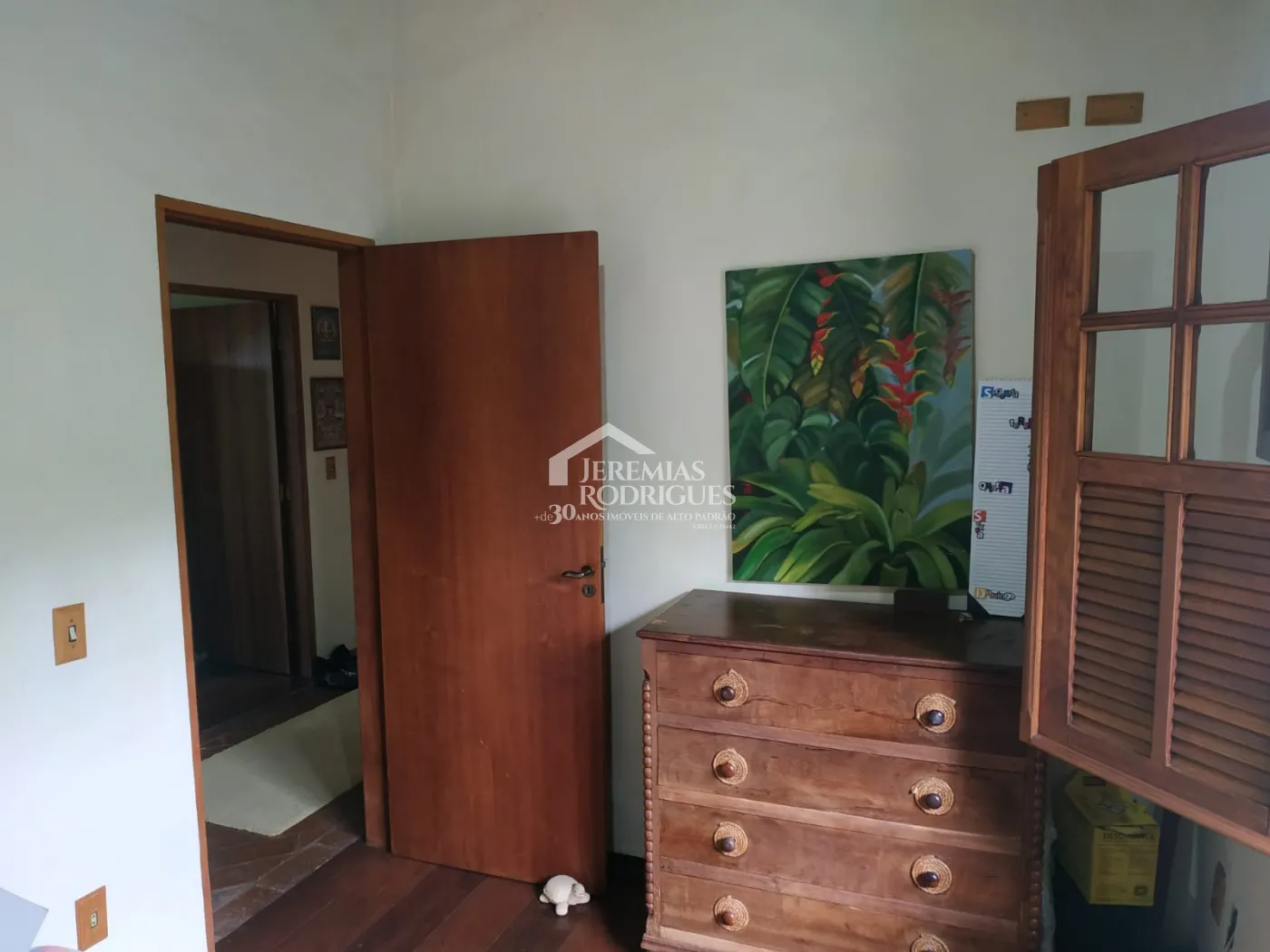 Oportunidade! Casa com 3 dormitórios no Condomínio Chácaras Cataguá em Taubaté/SP