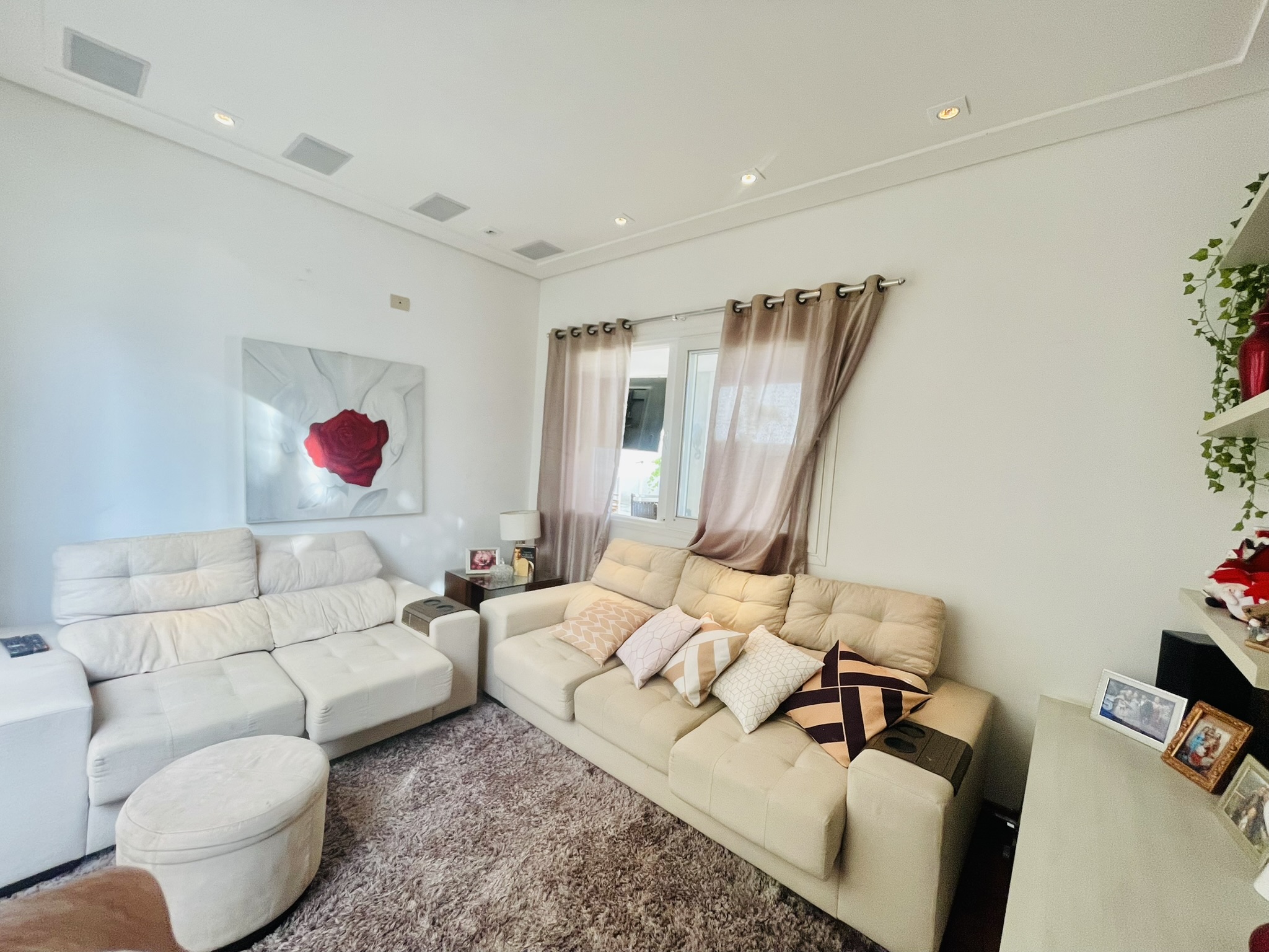 Casa para venda com 4 dormitórios no Condomínio Campos Do Conde I em Tremembé/SP