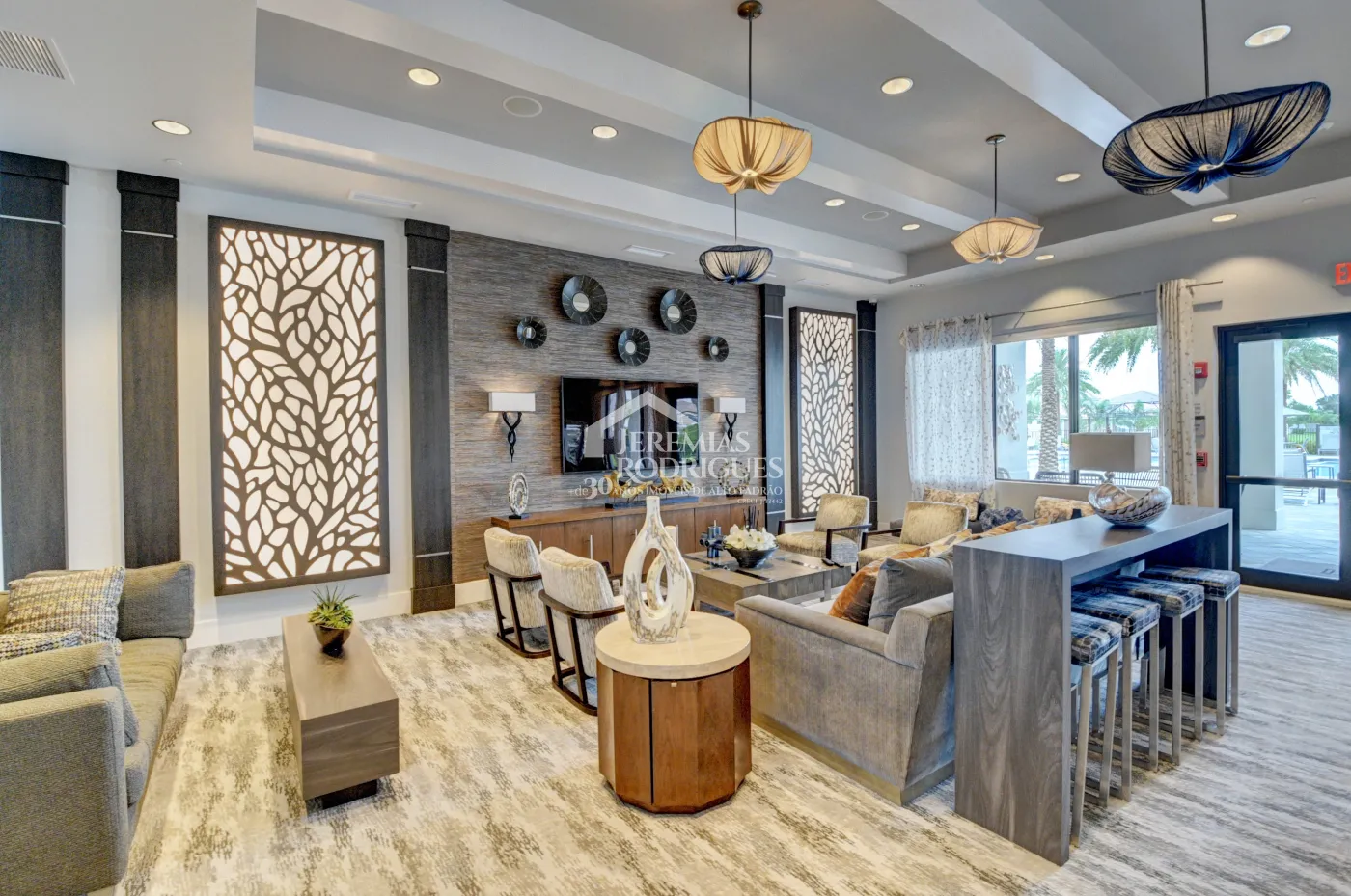 Casa com 4 dormitórios - Condomínio Dakota - Miami/ Flórida