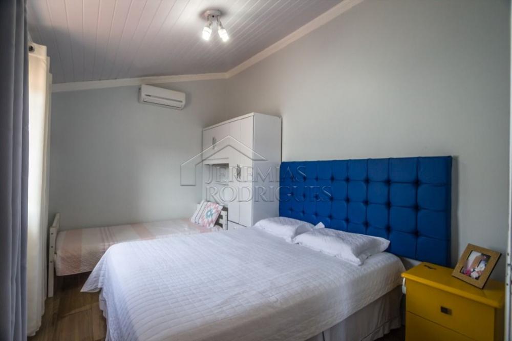 Casa à venda por R$ 750.000,00 - Pindamonhangaba/SP