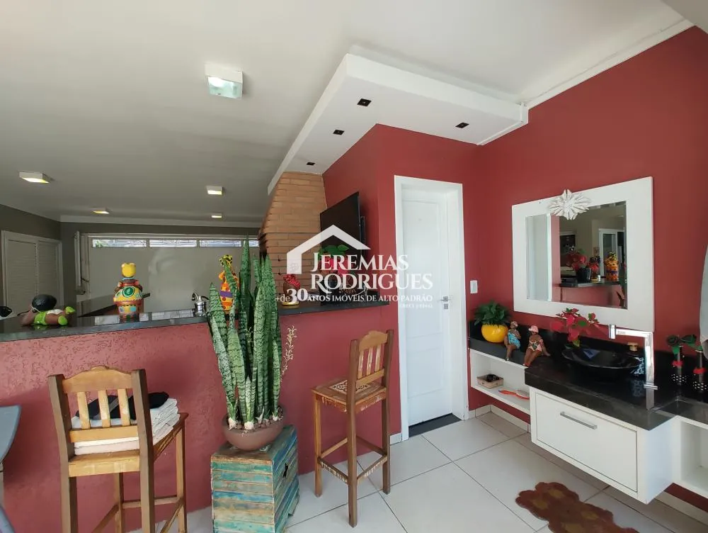 Casa com 3 quartos, 252 m²- Condomínio Campos do Conde Chamboard - Tremembé/SP