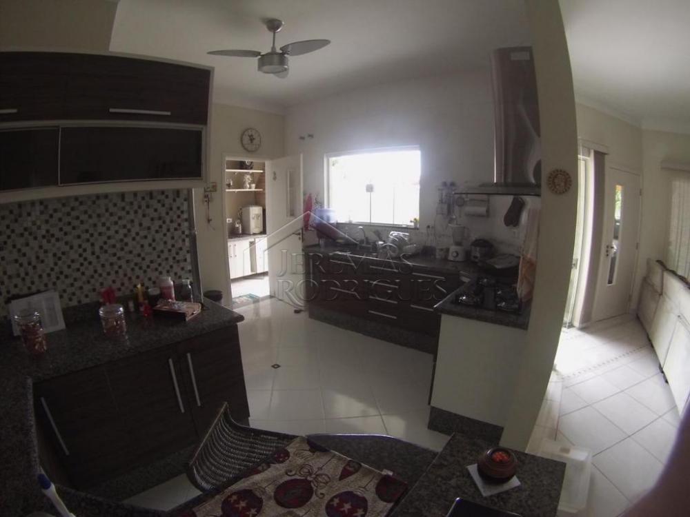 Casa à venda por R$ 720.000,00 - Taubaté/SP