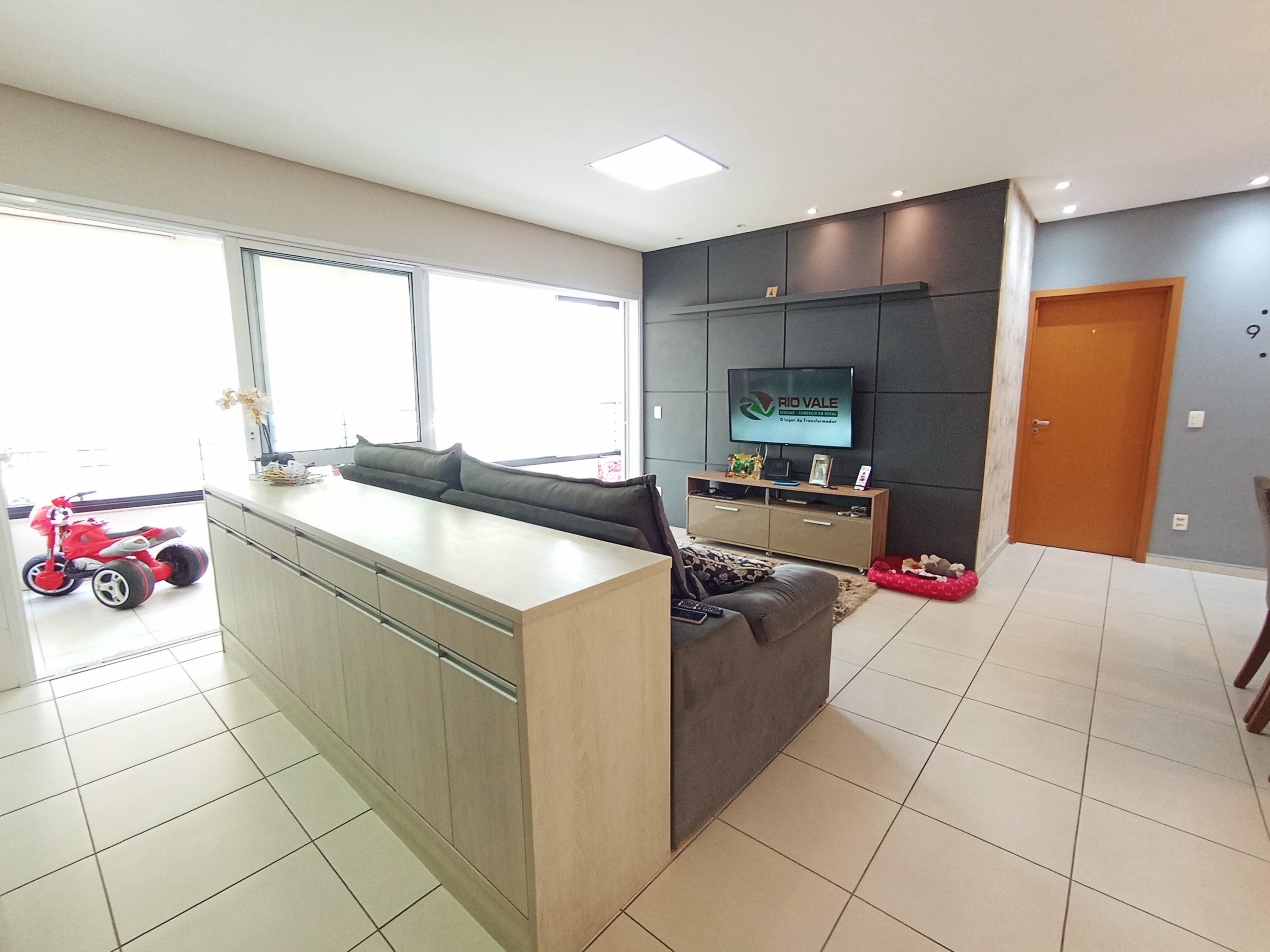 Apartamento à venda com 3 suítes, 114 m² no Condomínio Renaissance em Taubaté/SP.