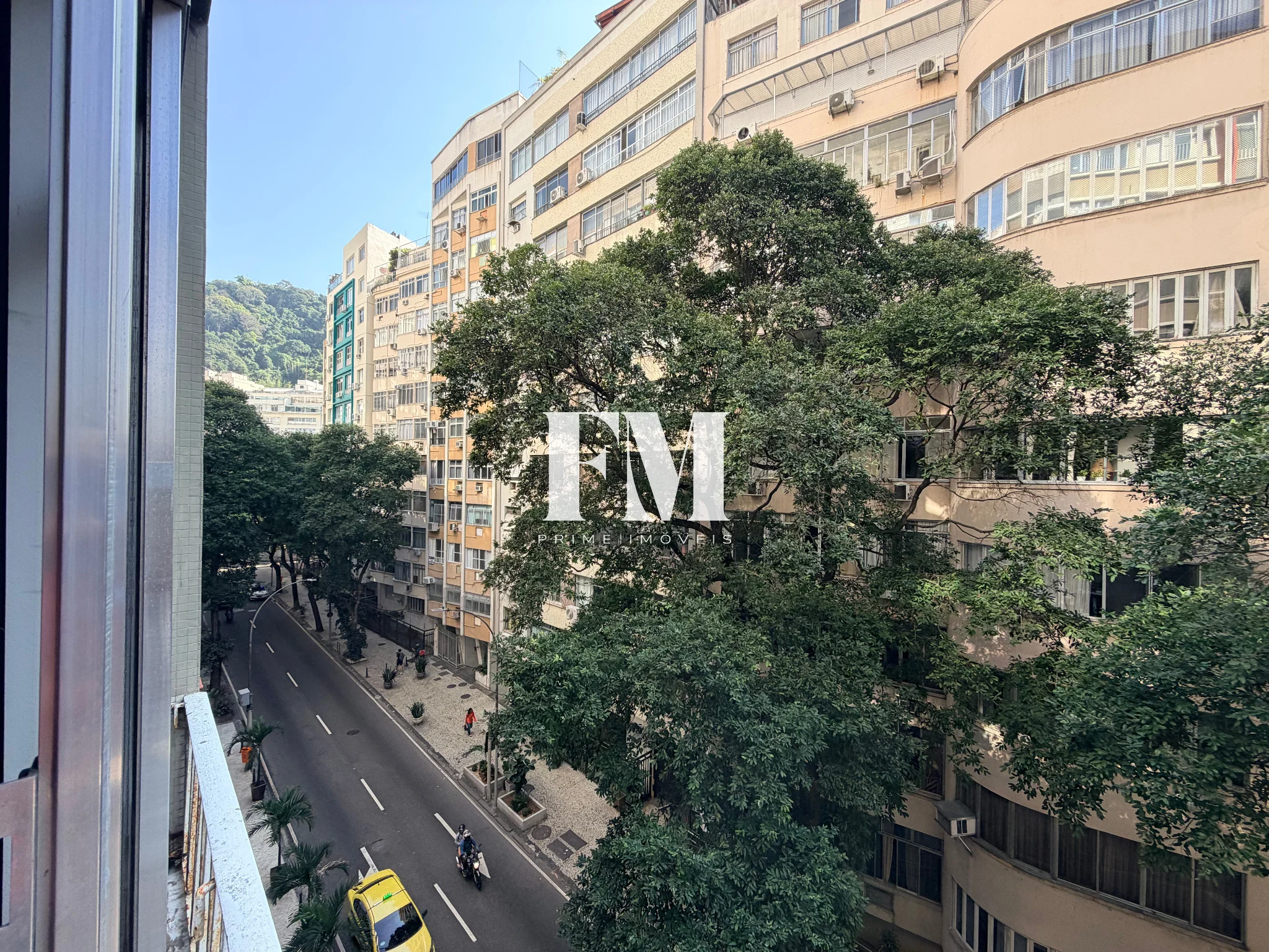 Apartamento à venda de 3 quartos com charme e praticidade a passos do metrô e da praia em Copacaban - foto 5