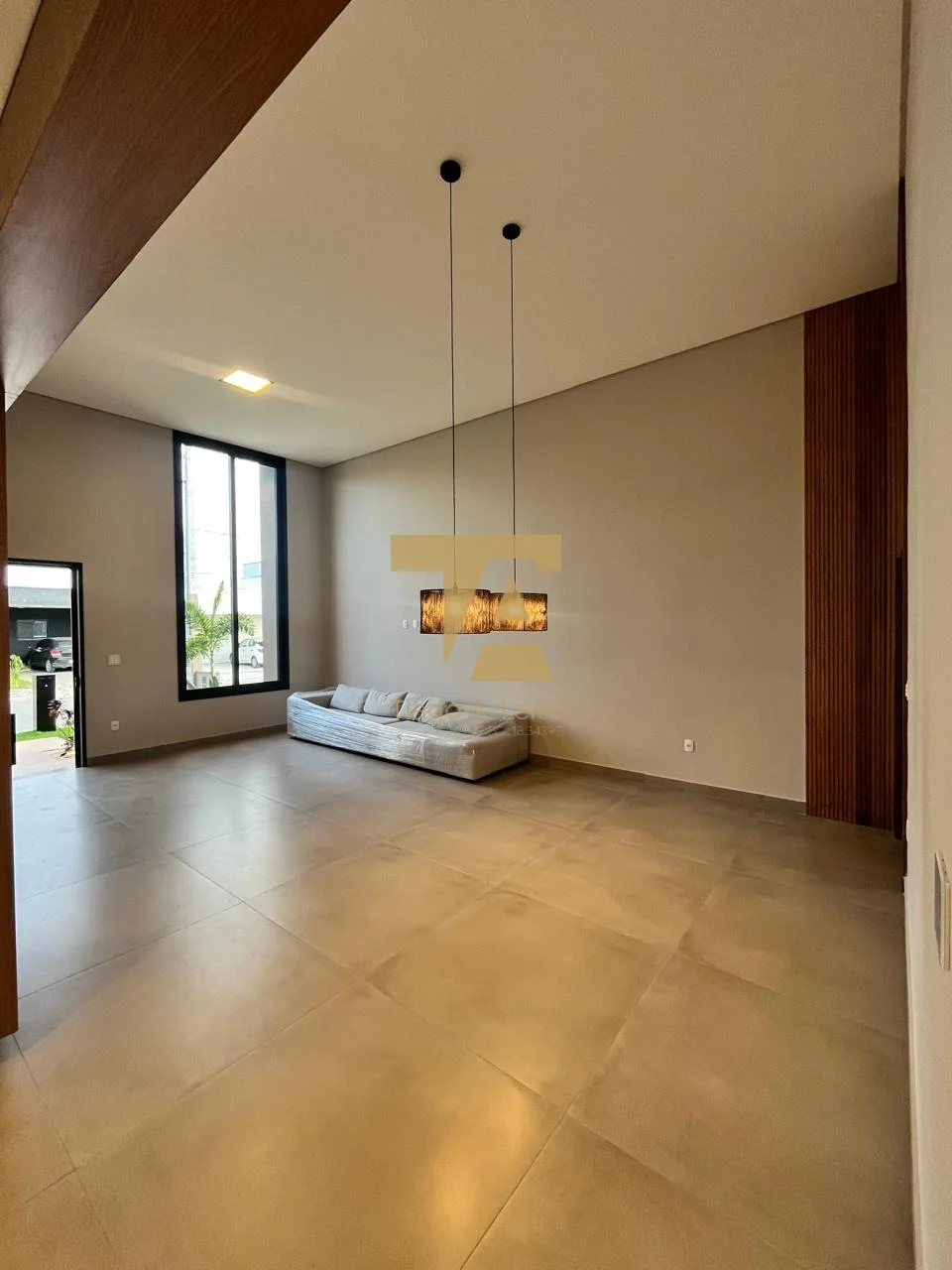 Casa Térrea à Venda no Condomínio Pérola do Vale Tremembé – 3 Suítes, Piscina e Alto Padrão no Vale do Paraíba
