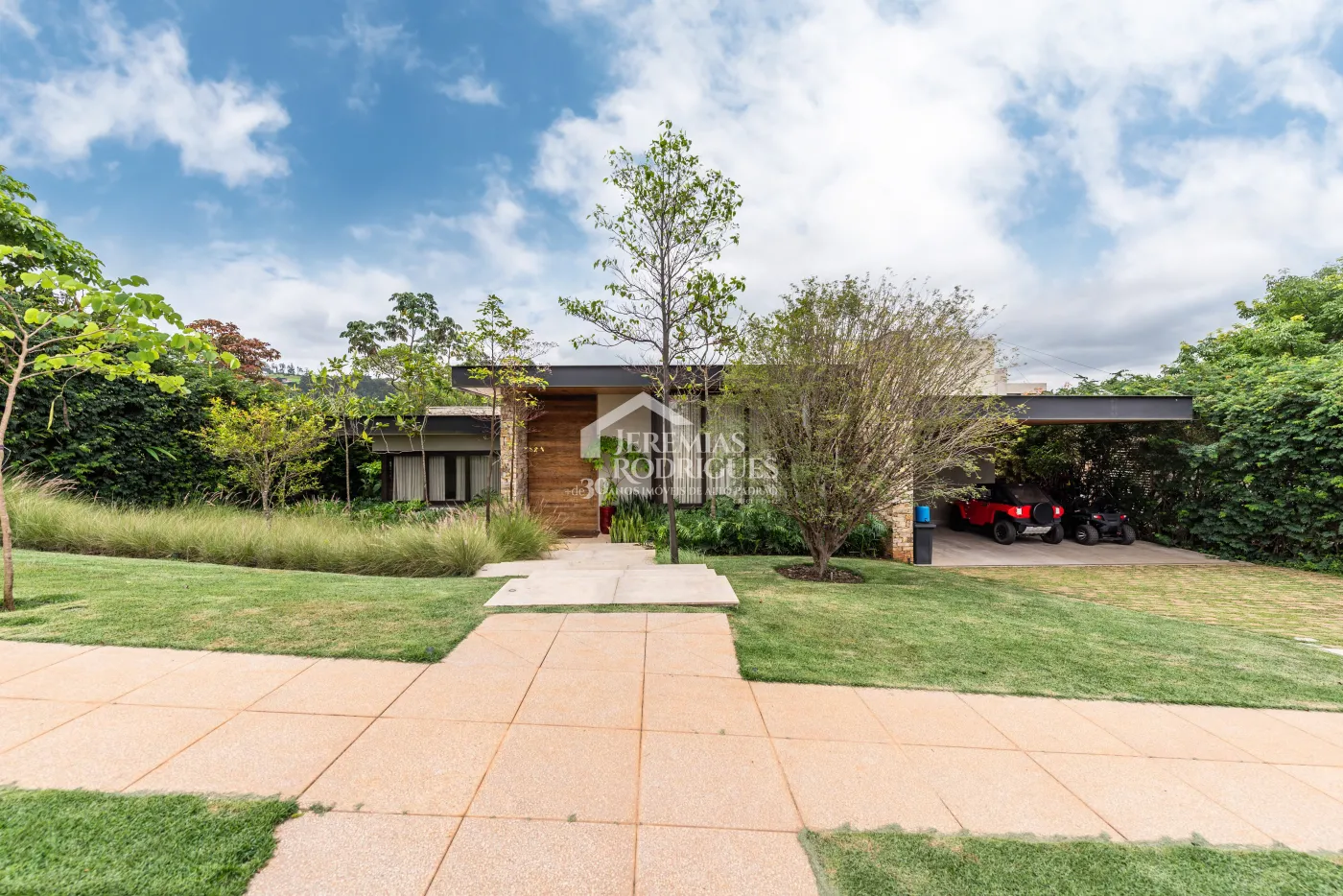 Casa para venda com 4 suítes no Condomínio Fazenda Dona Carolina em Itatiba/SP