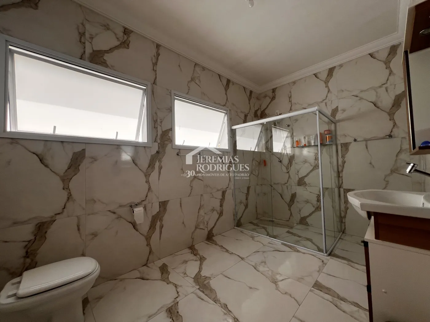 Casa com 3 dormitórios, 307 m² - Condomínio Campos do Conde Taubaté - Taubaté/SP.