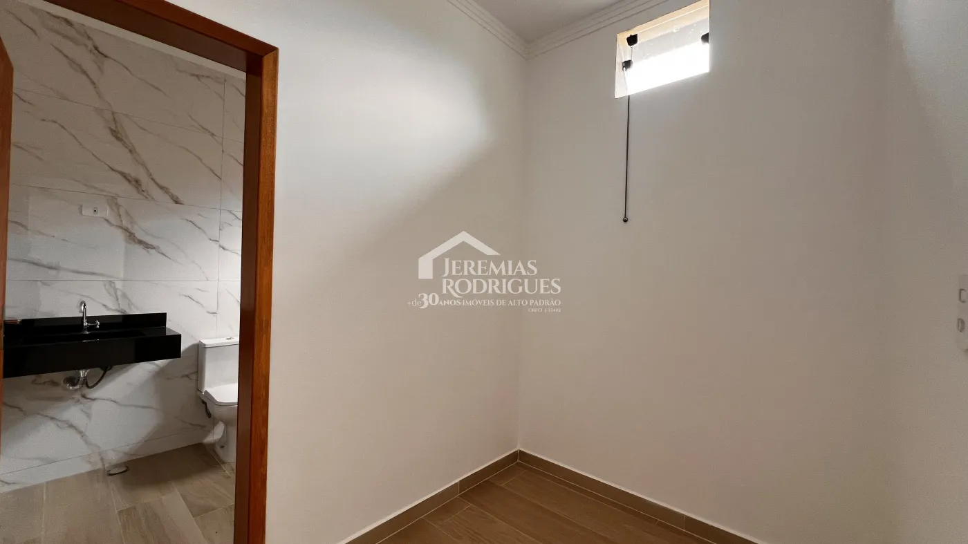 Casa para venda com 3 dormitórios no Condomínio Residencial Tecoara em Taubaté/SP