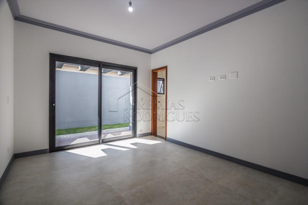 Casa à venda no Condomínio San Marco em Taubaté