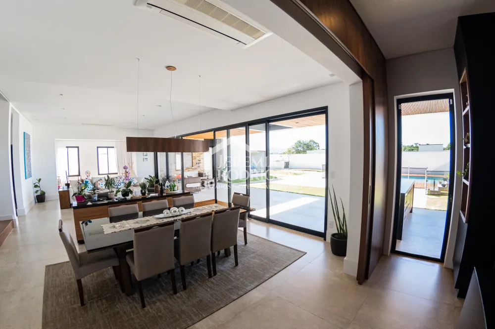 Casa com 4 suítes, 529,3 m² - Condomínio Colonial Village II - Pindamonhangaba/SP
