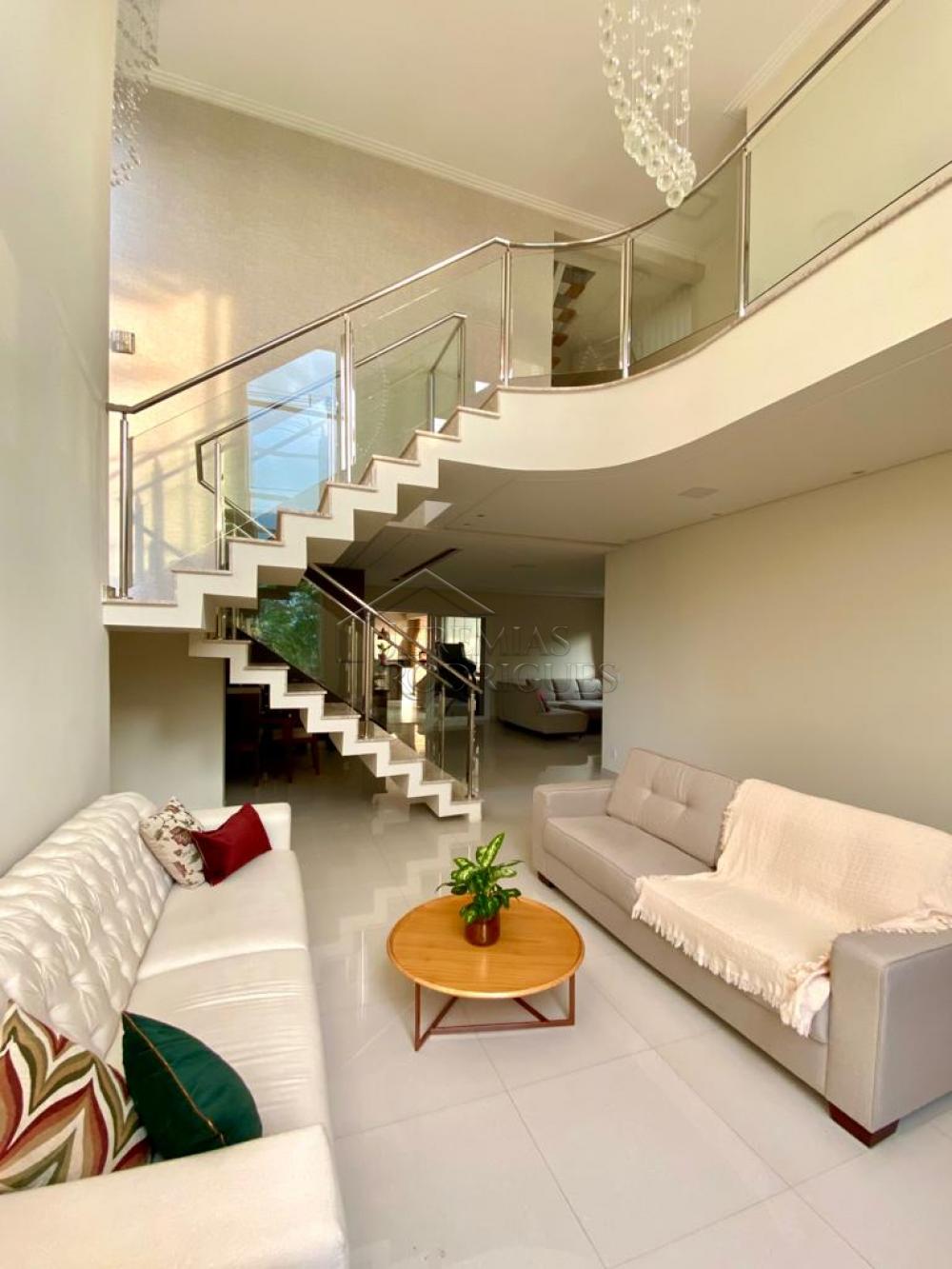 Casa à venda por R$ 2.850.000,00 - Taubaté/SP