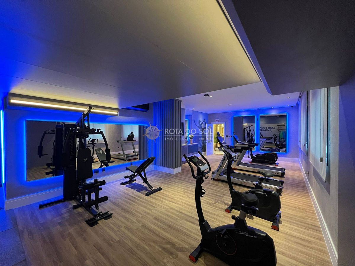 Belíssimo Apartamento 4 Suítes Quadra Mar Meia Praia Itapema SC