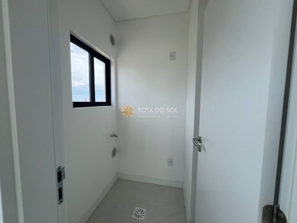 Málaga apartamento com 2 suítes e 1 vaga no Perequê — foto 6