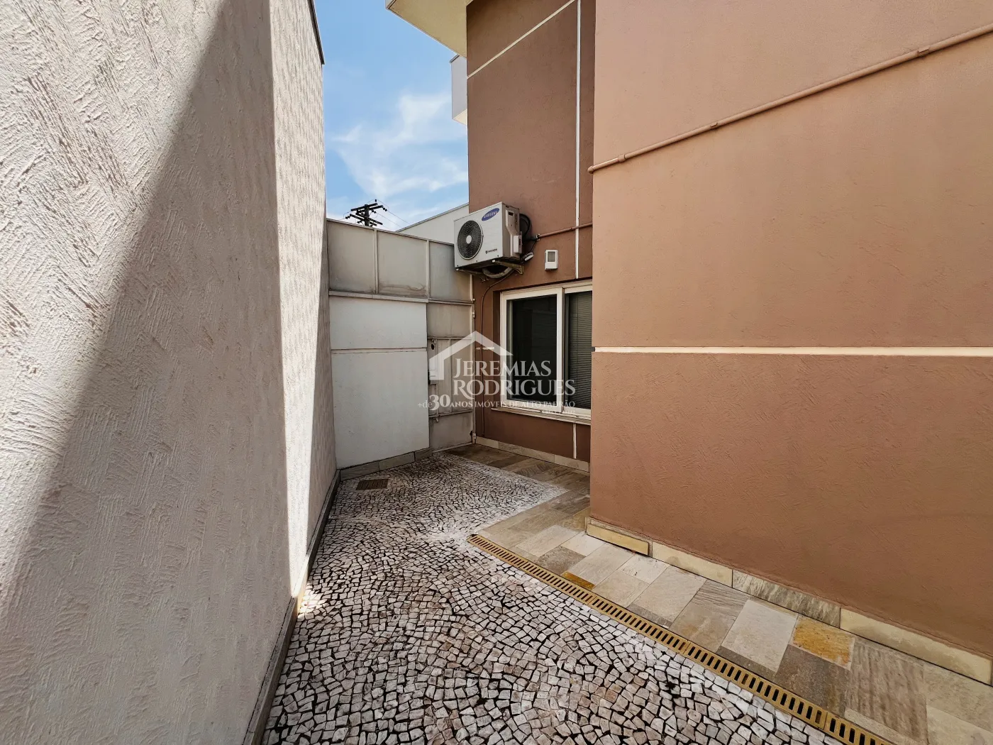 Casa com 4 suítes, 441 m² - Condomínio Taubaté Village - Taubaté/SP.