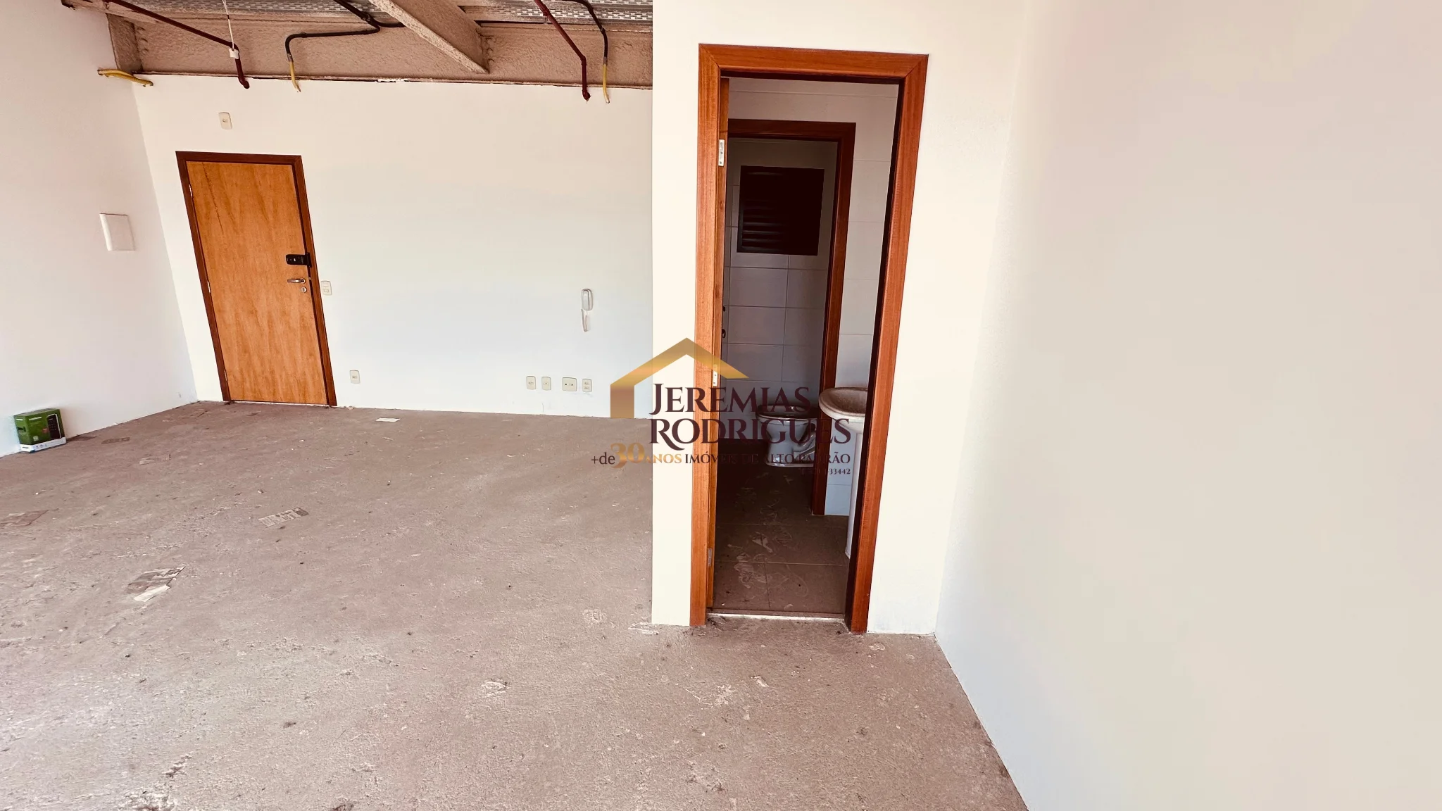 Sala Comercial com vista privilegiada para locação no Smart Office Centro em Pindamonhangaba/SP. — foto 5