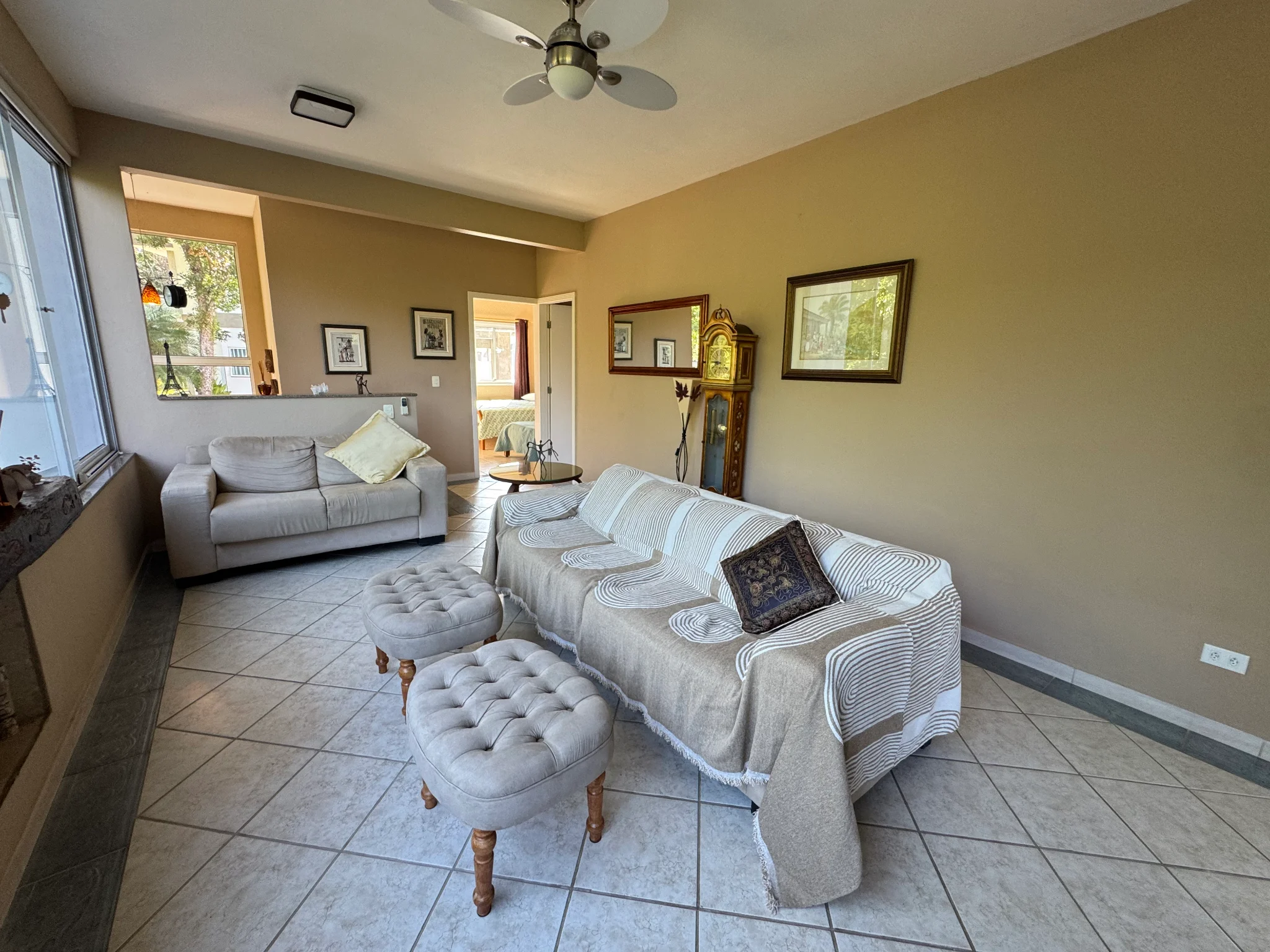 Casa à venda com 6 suítes no Condomínio Caçandoca em Ubatuba/SP