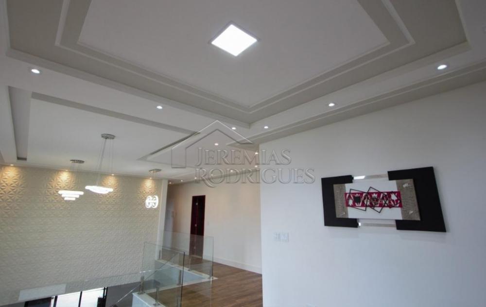 Casa à venda no Condomínio Reserva Bonsucesso em Pindamonhangaba/SP
