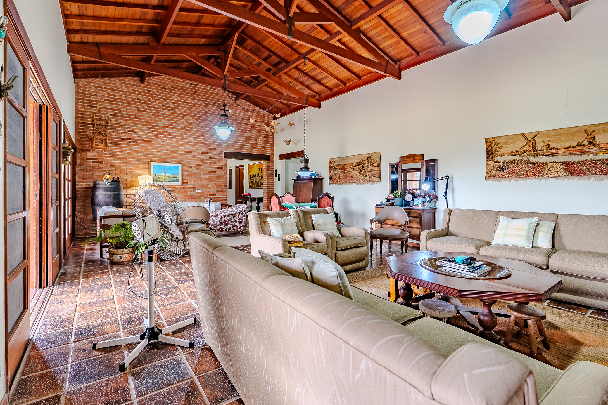 Fazenda à venda com 89,87 ha no bairro Piracuama em Pindamonhangaba/SP. 