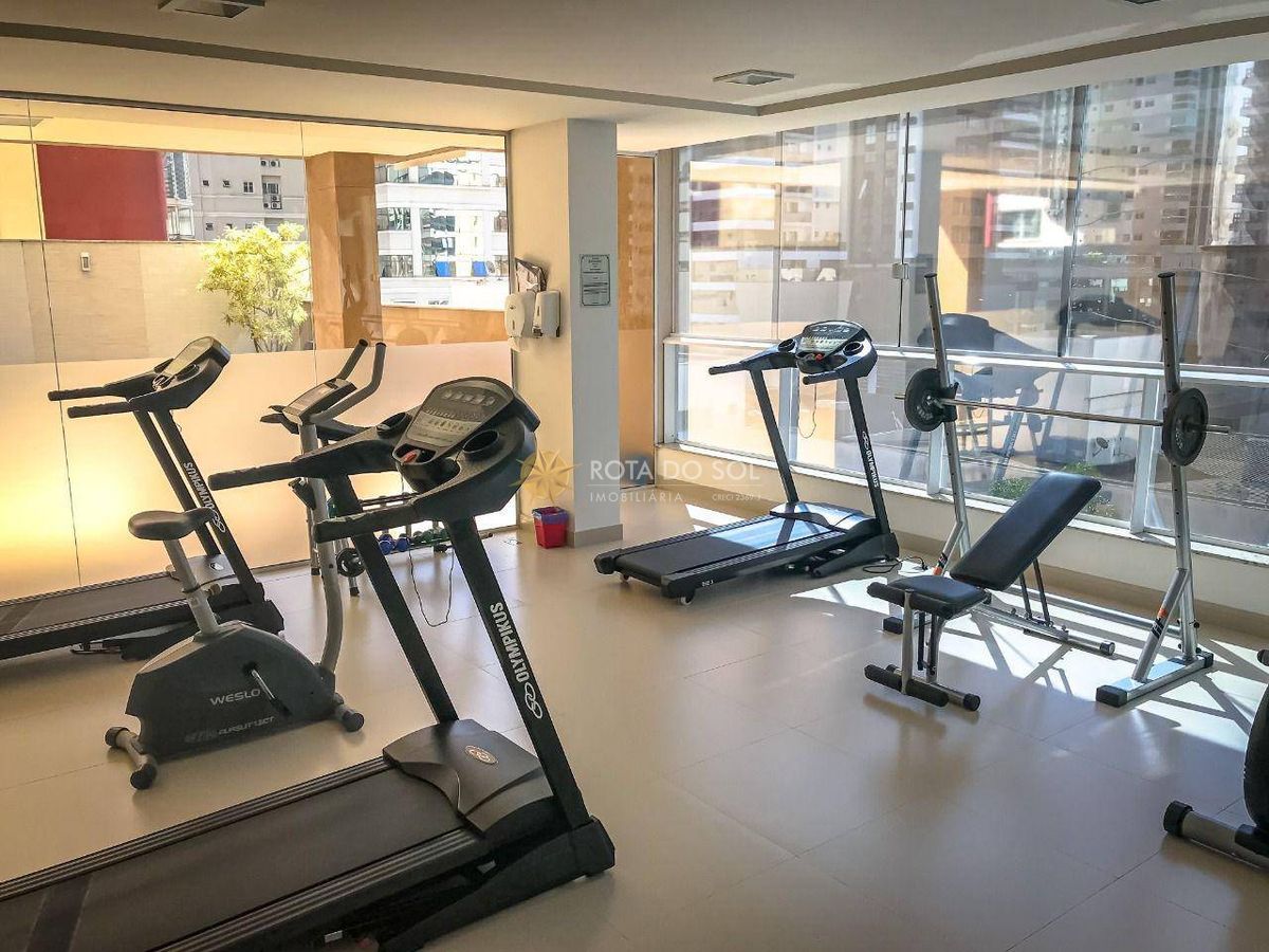 Luana Delagnello Apartamento 4 Suítes Meia Praia Itapema SC