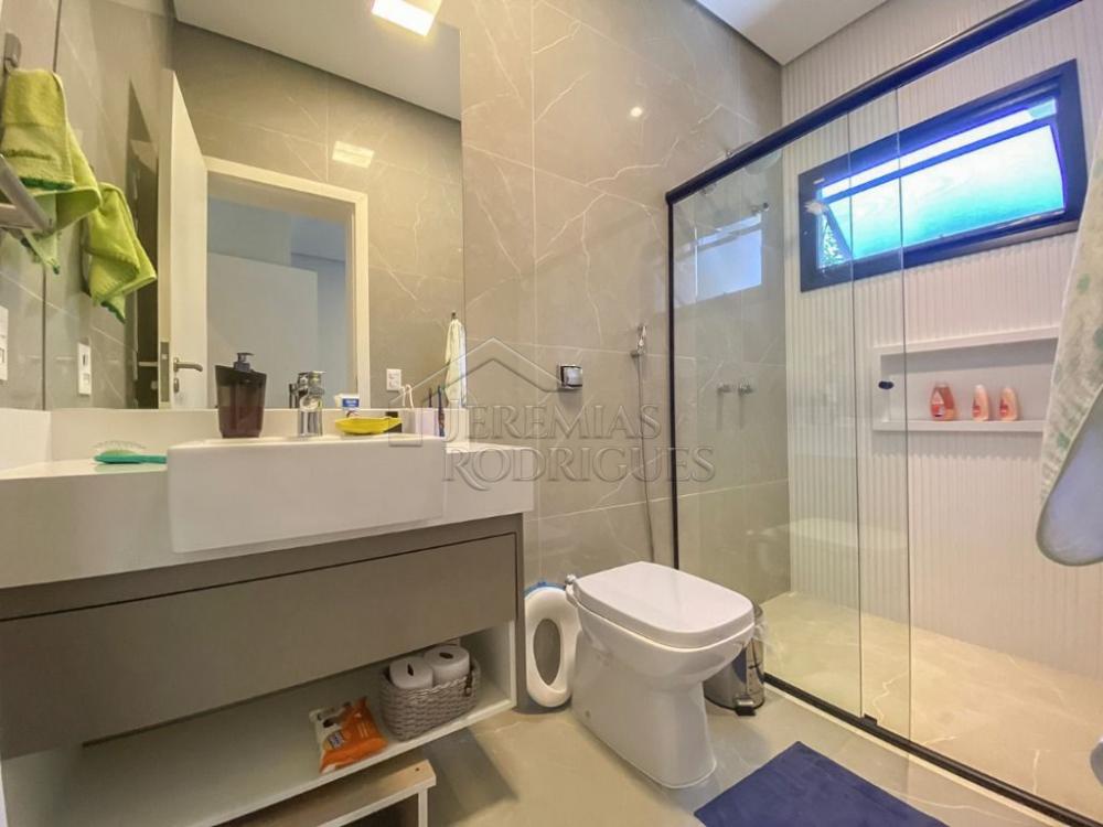 Casa à venda por R$ 2.500.000,00 - Pindamonhangaba/SP