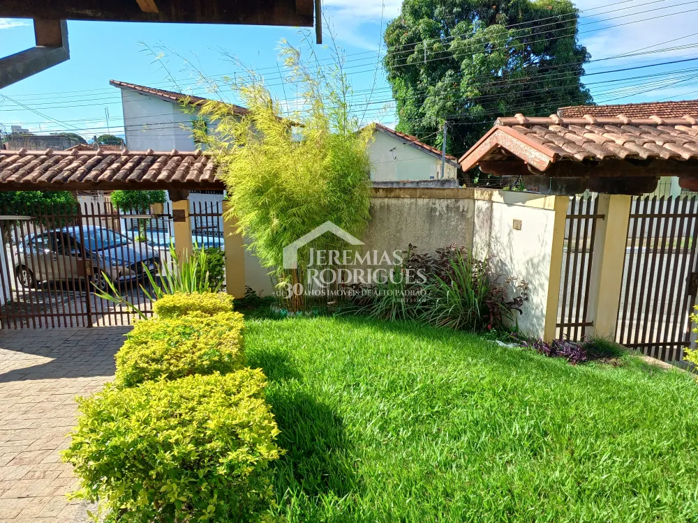 Casa com 3 quartos, 223 m², venda por R$670.000 - Campo Alegre - Pindamonhangaba/SP