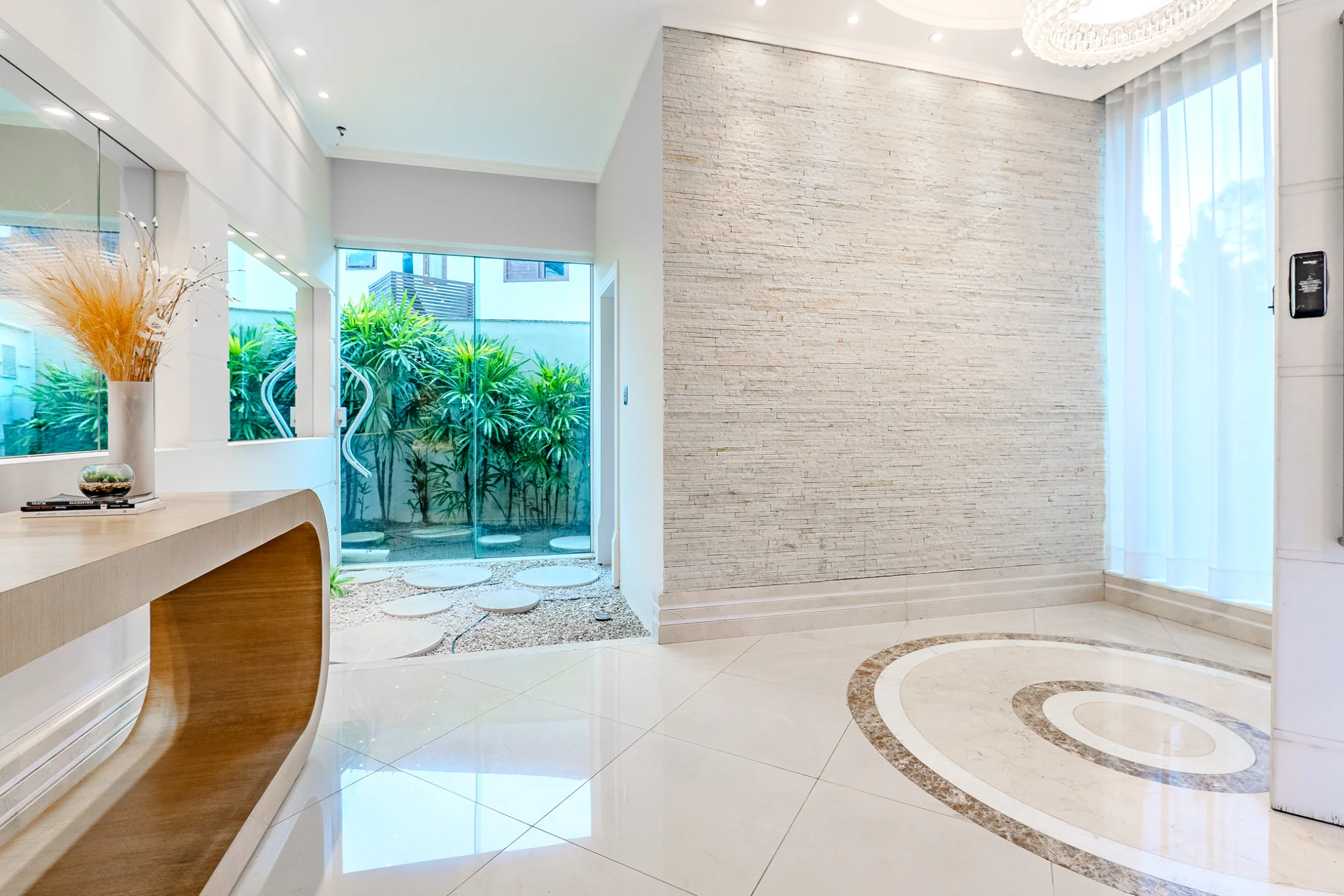 Casa à venda com 3 dormitórios no Campos do Conde III em Tremembé/SP. 