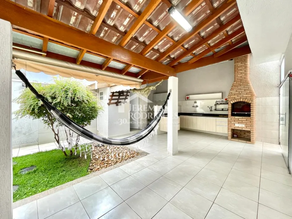 Casa à venda no Condomínio Ouro Ville em Taubaté/SP