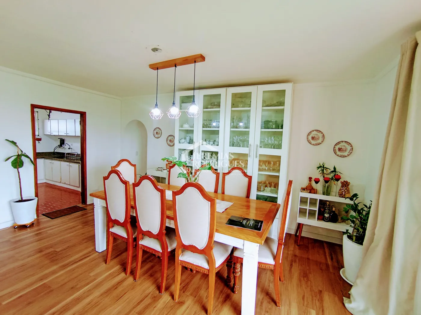 Apartamento à venda com 3 dormitórios, 149 m² - Condomínio Cabo São José em São Jose dos Campos/SP.