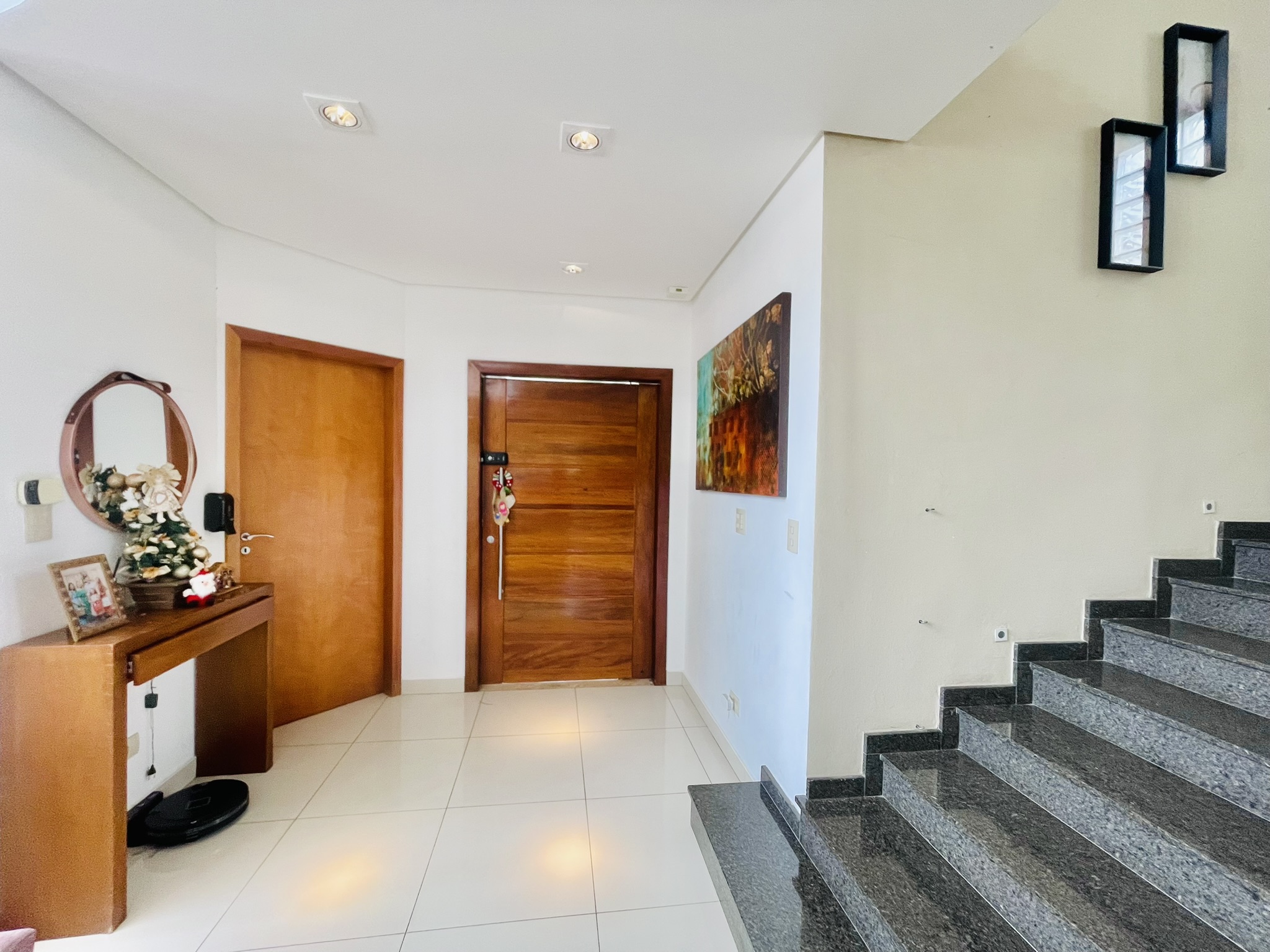 Casa para venda com 4 dormitórios no Condomínio Campos Do Conde I em Tremembé/SP