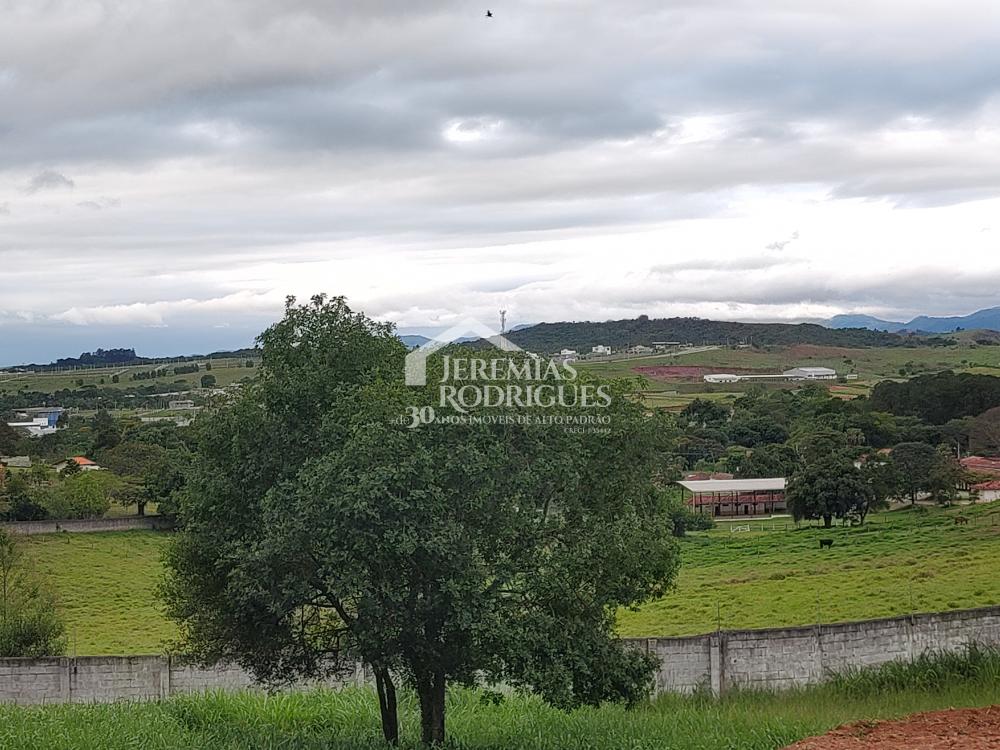 Terreno com 2.450 m² - Condomínio Chácaras Cataguá - Taubaté/SP