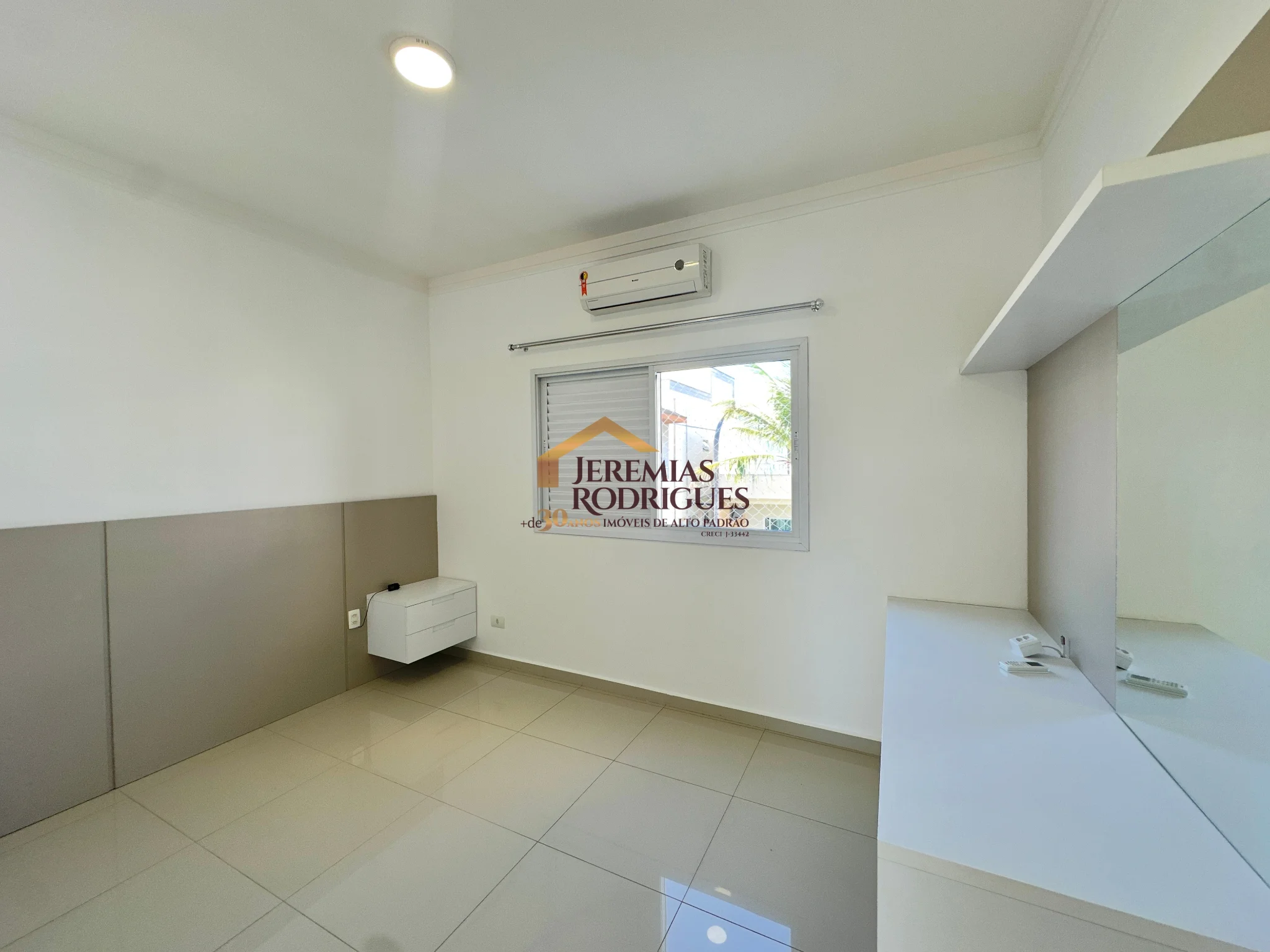 Casa para locação e venda no Condomínio Campos do Conde II Versailles em Tremembé/SP. - foto 28