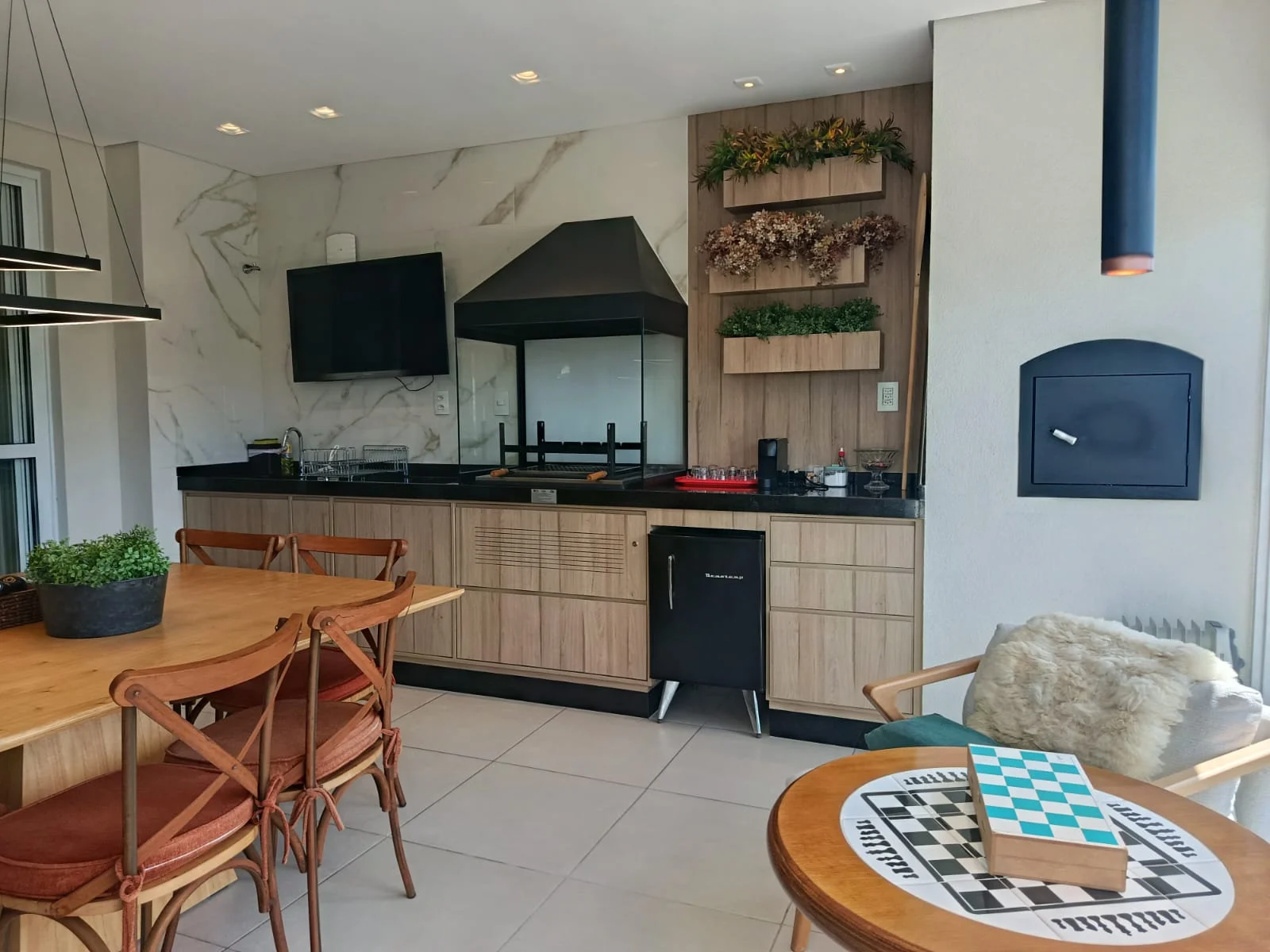 Apartamento à venda com 3 suítes no Edifício Le Premier em Campos do Jordão/SP. 