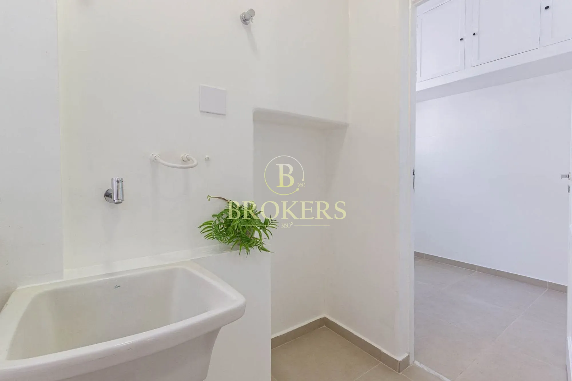 Apartamento à Venda, Laranjeiras, Sala, 2 quartos, 1 banheiro social, 1 vaga - 93 m² - Rio de Janei — foto 26