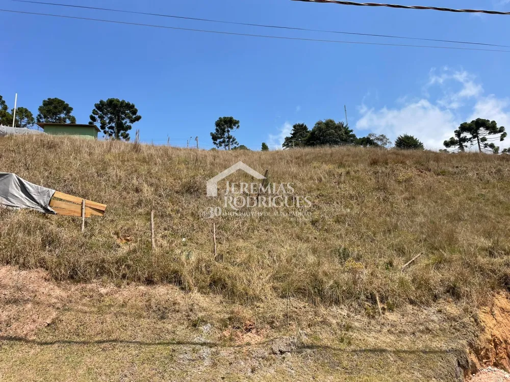 Casa em construção com 5 suítes, 796 m² - Condomínio Reserva Figueiredo - Campos do Jordão/SP.