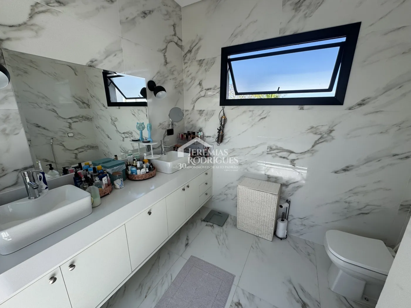 Casa à venda com 4 quartos no Condomínio Village Paineiras em Pindamonhangaba/SP