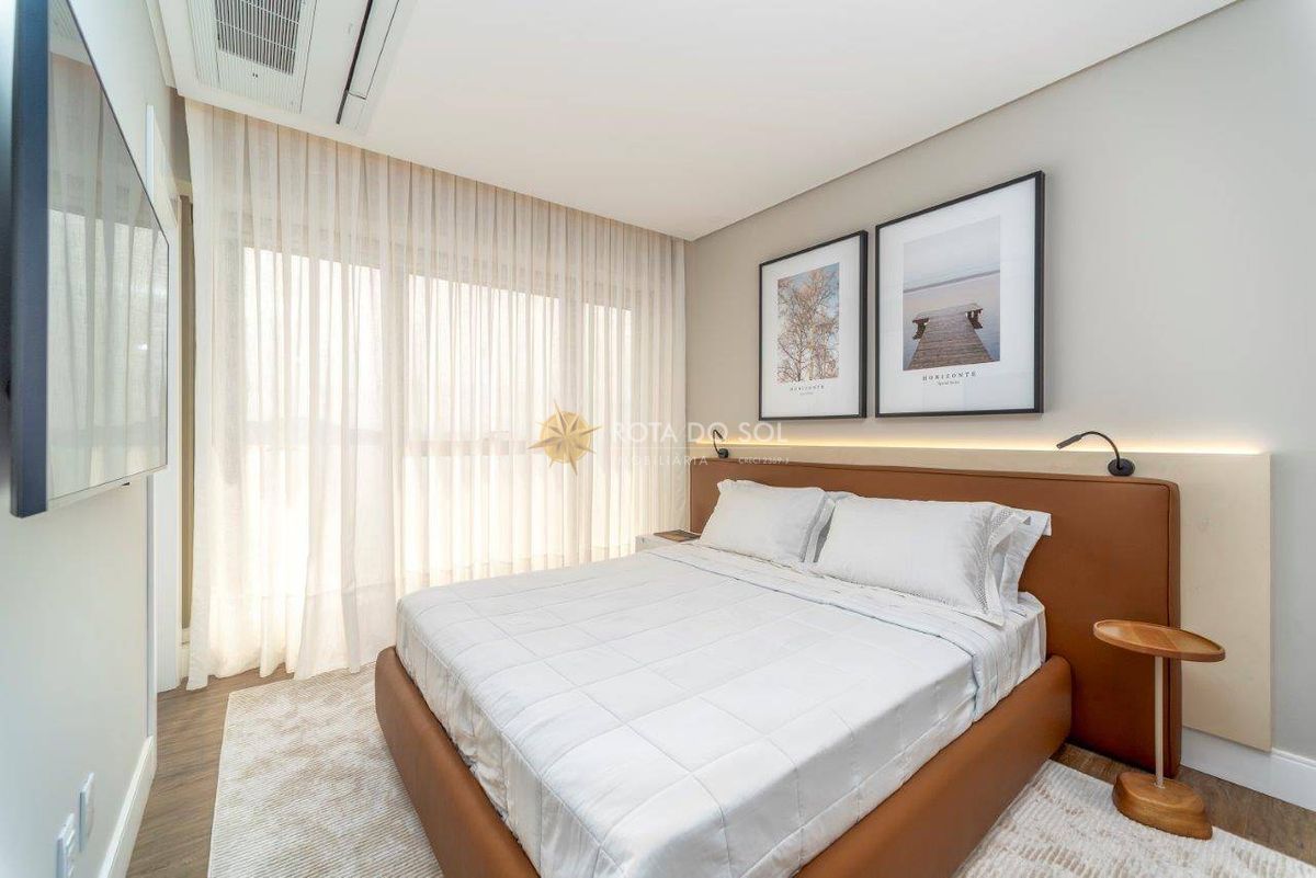 Yachthouse Apartamento Alto Padrão 4 Suítes no Centro de Balneário Camboriú SC