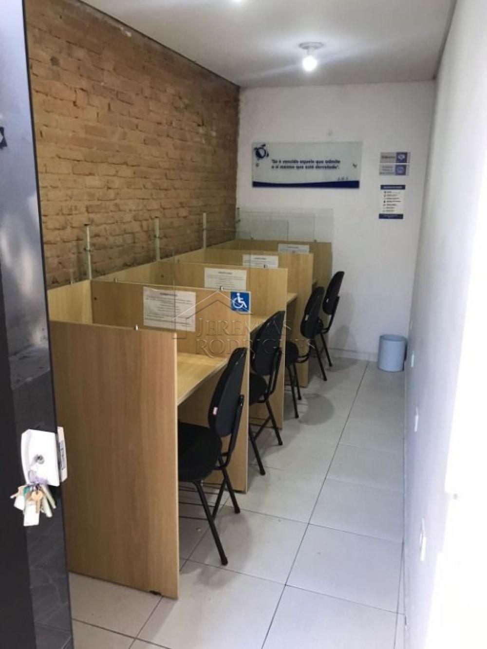 Comercial comercial à venda por R$ 3.000.000,00 - Taubaté/SP