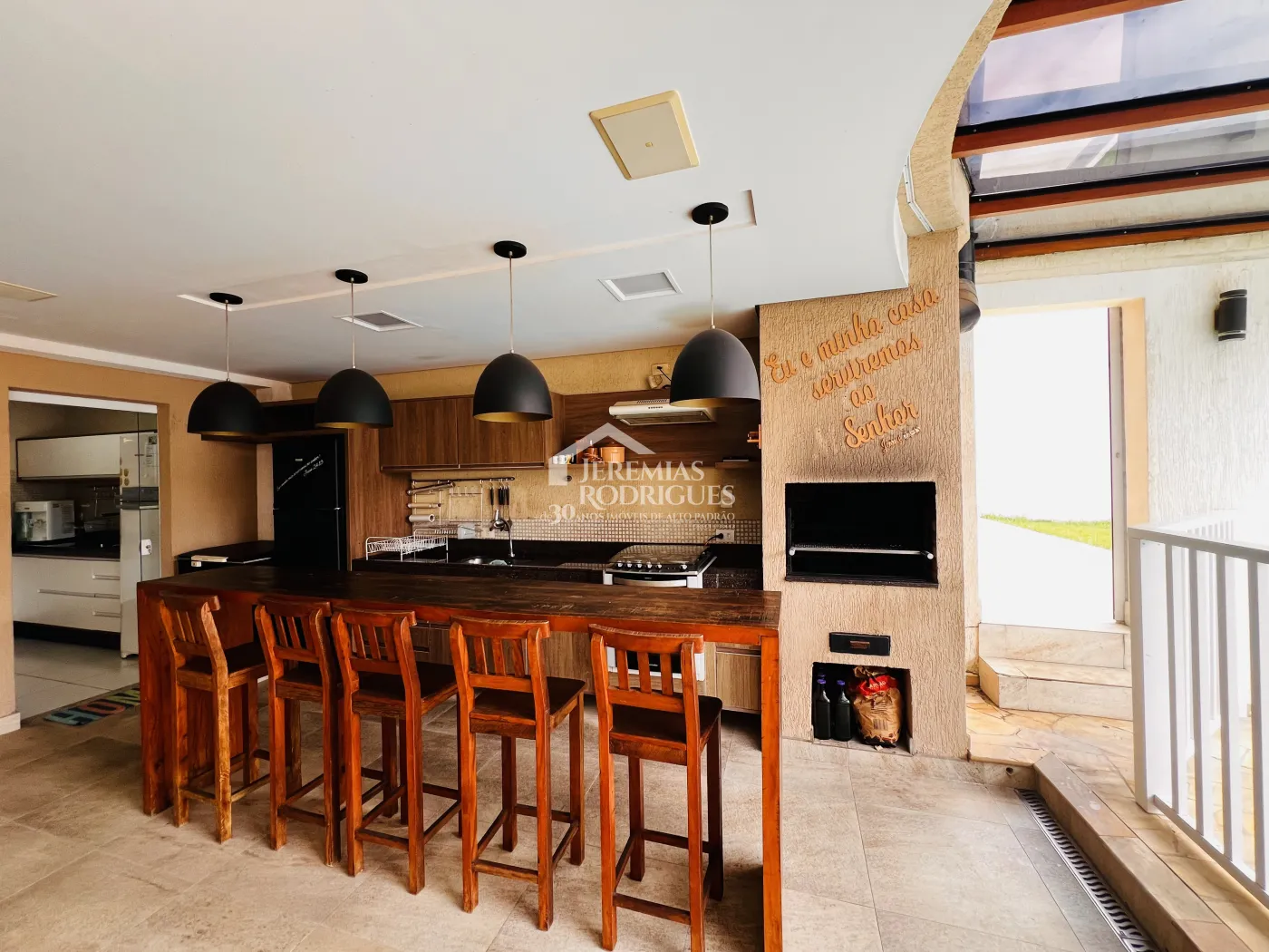Casa com 4 dormitórios, 394 m² - Alto São Pedro - Taubaté/SP.