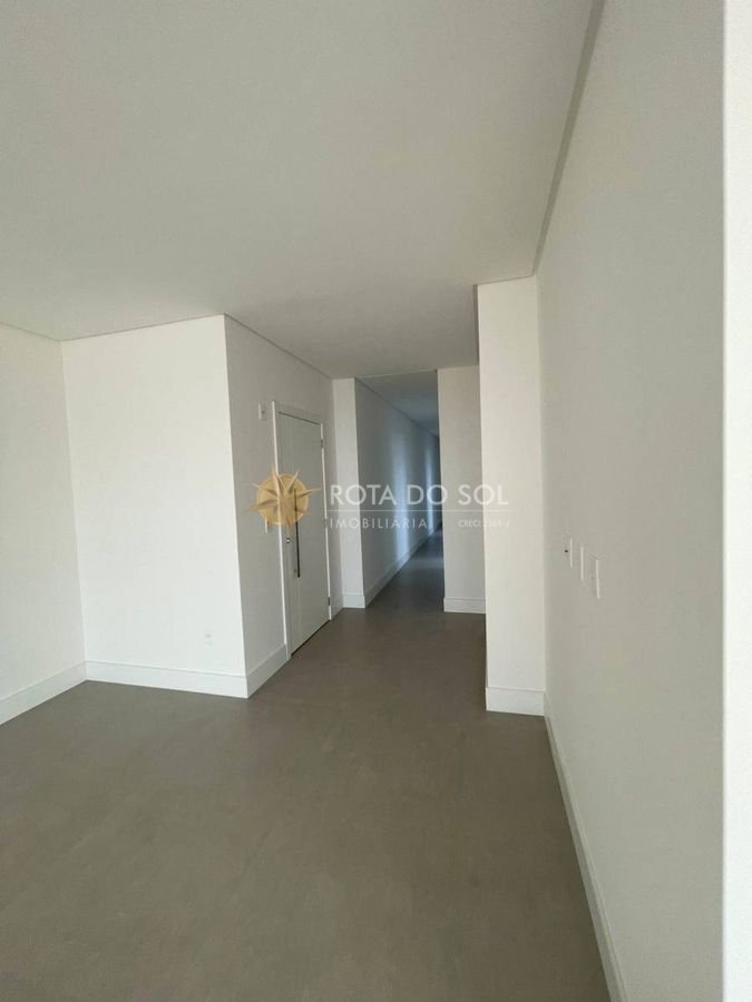 Dom Benedito Apartamento 3 Suítes à Venda Meia Praia Itapema SC
