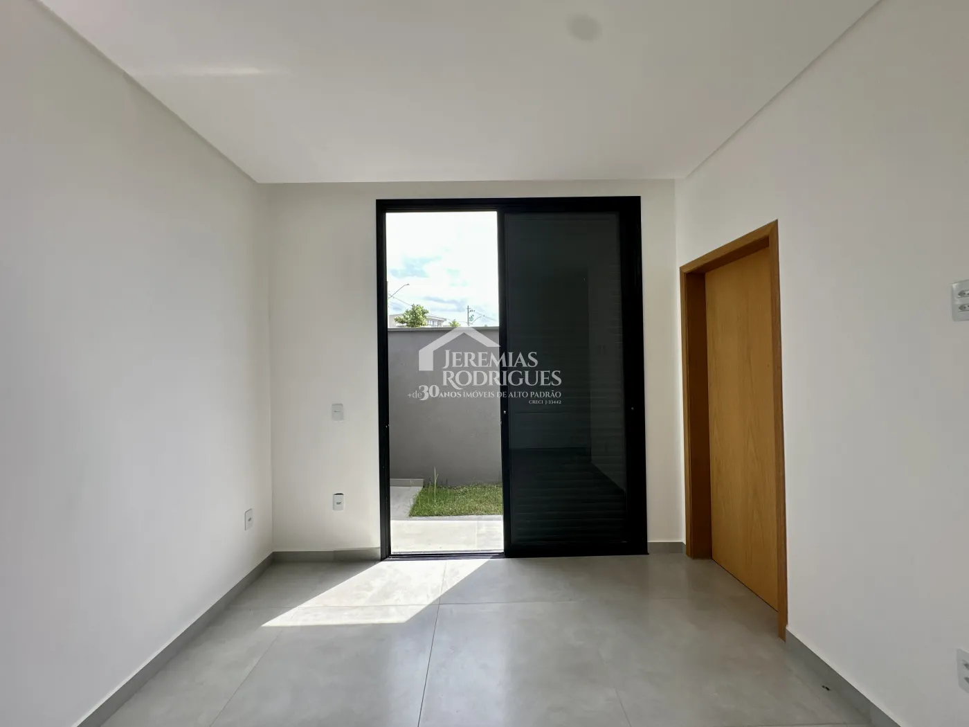 Casa para venda e locação com 3 suítes no Condomínio Cyrela Landscape em Taubaté/SP.