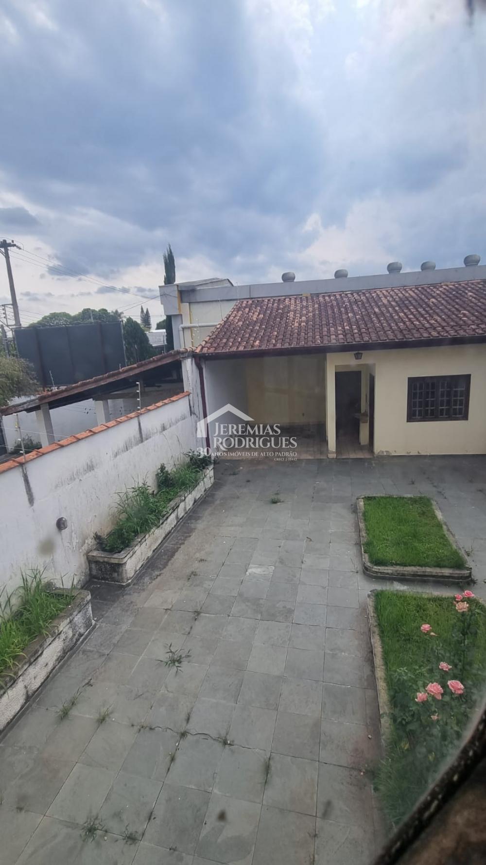 Casa com 4 dormitórios, 243 m² - Jardim Rosely - Pindamonhangaba/SP