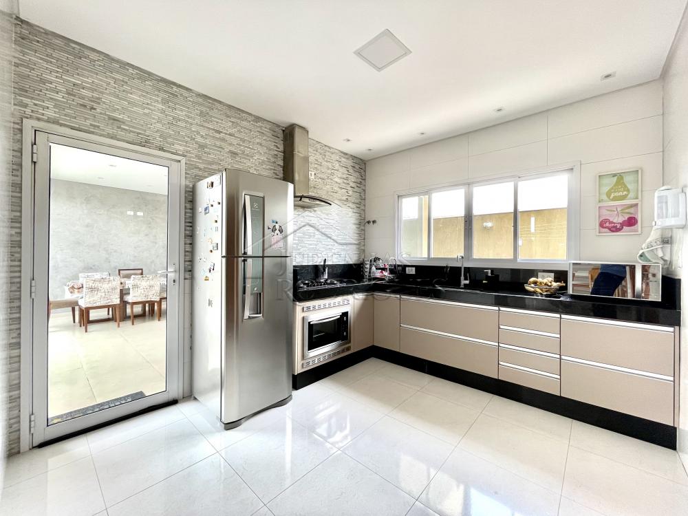 Casa com 4 quartos, 306 m² - Condomínio Ouro Ville - Taubaté/SP