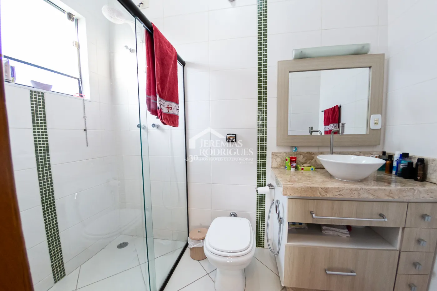 Casa à venda no Condomínio Colonial Village I em Pindamonhangaba/SP