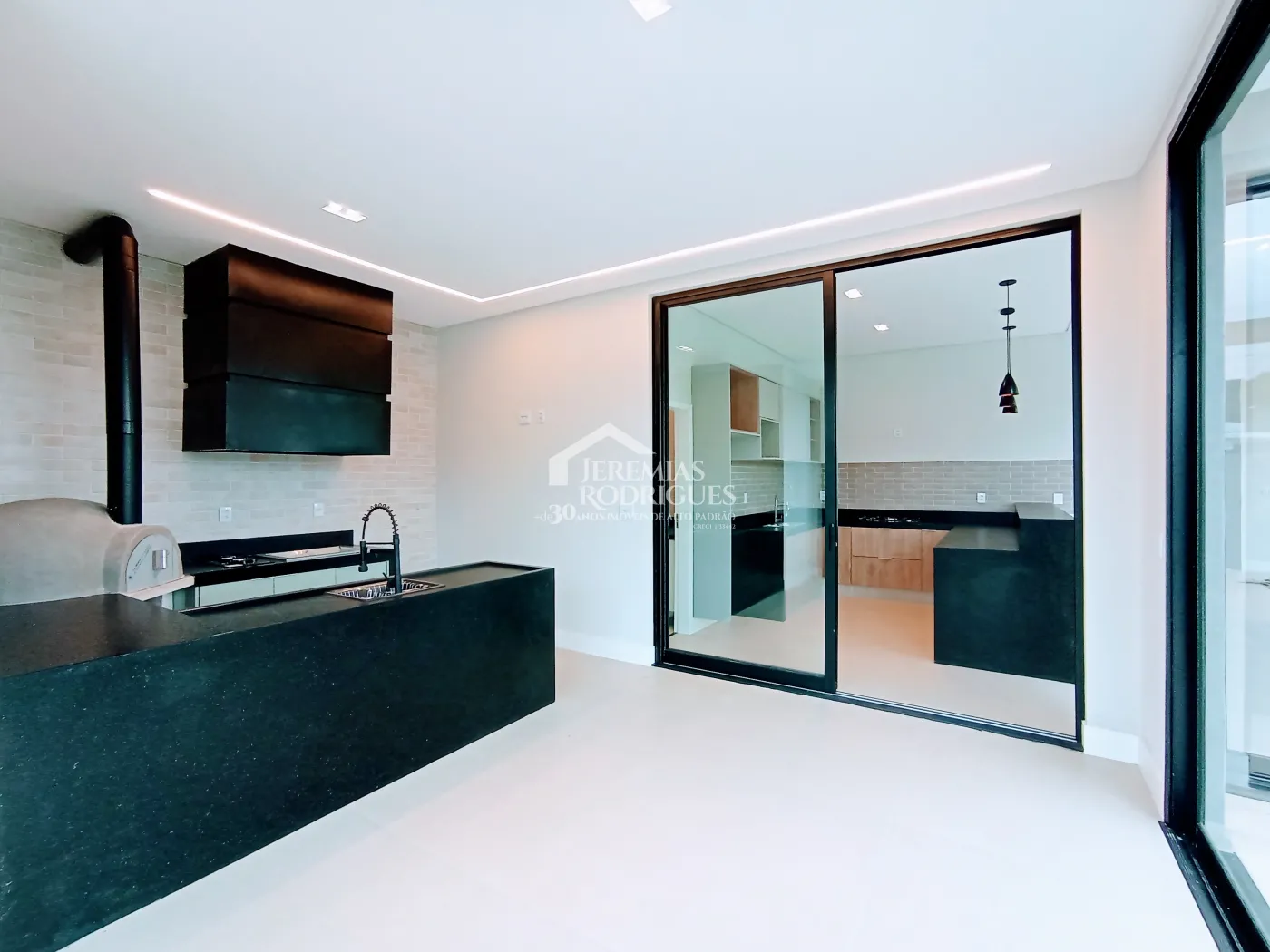 Casa à venda com 4 suítes no Condomínio Cyrella Landscape em Taubaté/SP