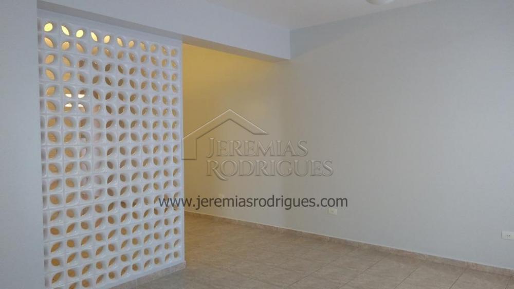 Apartamento à venda com 3 dormitórios, 146 m² no Edifício Olímpia em Taubaté/SP. 