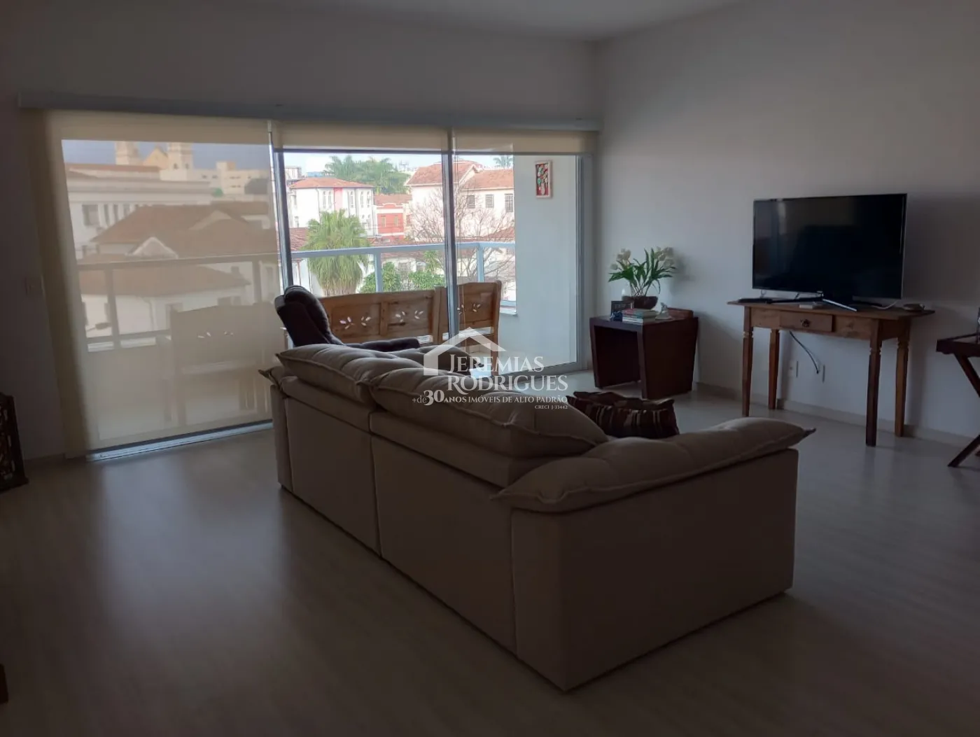 Apartamento com 3 suítes, 130 m² - Edifício Maximus Residence - Pindamonhangaba/SP.
