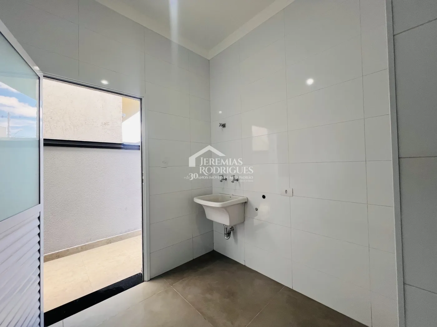Casa com 3 dormitórios, 164 m² - Condomínio Morada do Visconde - Tremembé/SP