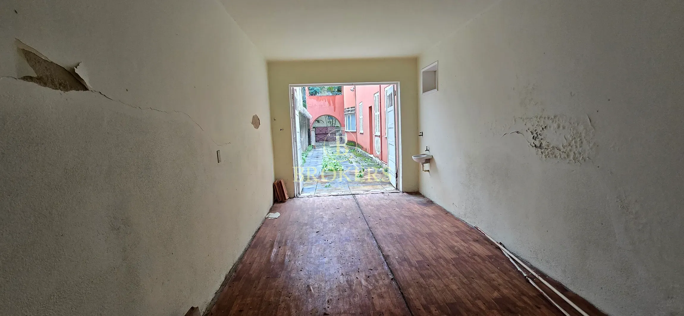 Residência Exclusiva em Centro de Terreno em Laranjeiras — foto 44